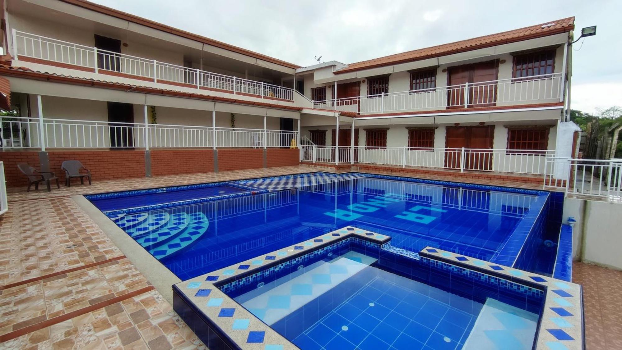 Finca Hotel La Linda キンバヤ エクステリア 写真