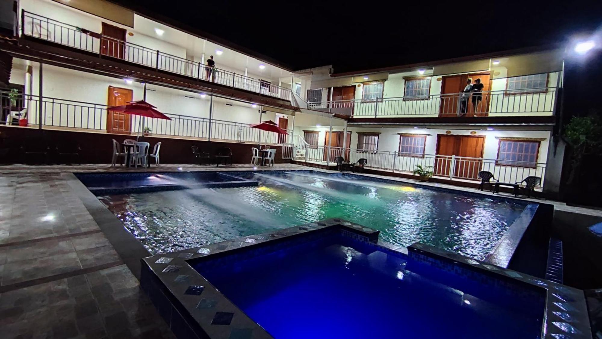 Finca Hotel La Linda キンバヤ エクステリア 写真