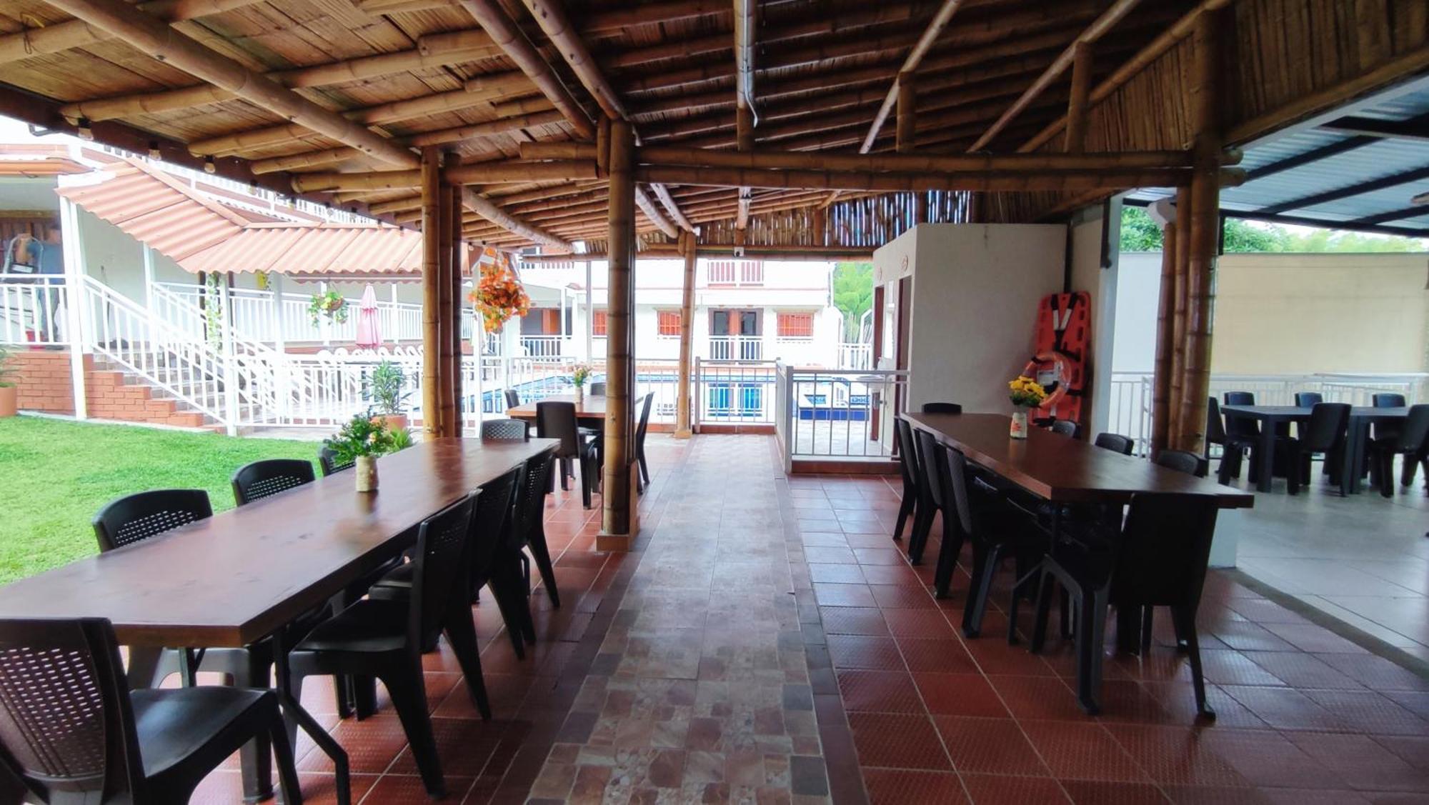 Finca Hotel La Linda キンバヤ エクステリア 写真